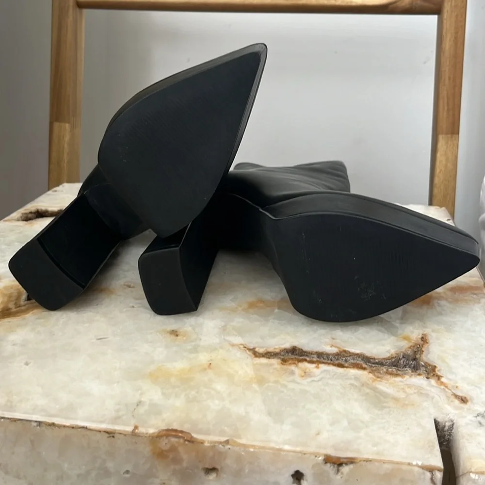 Steve Madden sleek black